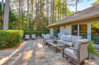 Charming Lakefront Retreat in Palmetto Dunes! - 9