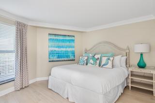 Beachside Two 4205 - 8