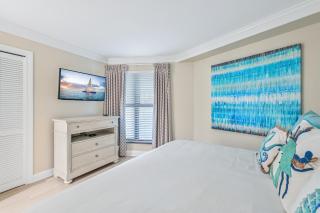 Beachside Two 4205 - 7