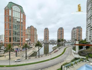 Departamento con Terraza, Vista al Mar y Piscina en Viña - 1