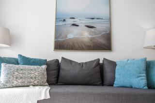 Family-Friendly Beach Condo Steps to the Ocean- 9th floor - 1