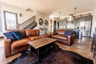 LUXE-Broadway Getaway-Heart of Gulch-Mins to Broadway - 6