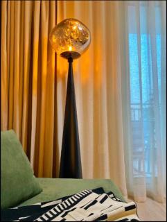 The Poet Den with 120 inch screen - 7