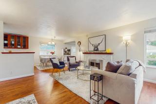 12th Street Retreat - 6