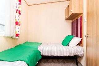 3 Bedroom Static Caravan-Seton Sands - 8