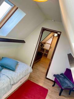 Beautiful Normandy Longere, billiards, heated pool - 9