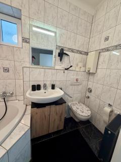 Modernes Studio im Herzen von Würselen, gemütlich, zentral & mit Netflix - 2