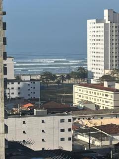 Apartamento na Praia Grande na Aviação - Varanda Gourmet com churrasqueira, WiFi - Ar Condicionado - Estacionamento e vista para o Mar - Acomoda ate 6 pessoas - 7