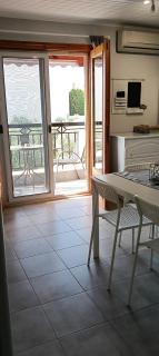 Elizabeth's apartment1 - 1