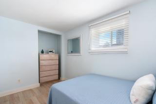 Plum Island Beach Apartments - 40min to Salem, Firepit - 8