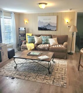 Cheerful Cozy Cottage 2 bedroom 1bath - 8