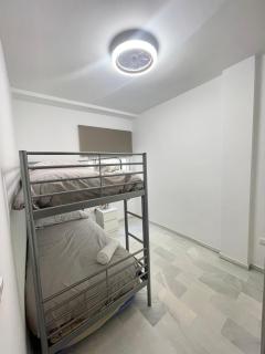 Encantador y céntrico piso con garaje - 2