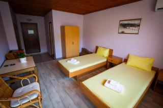 Хотел Лесопарка - 1