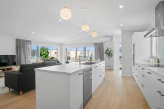 Coastal Drift - by the water - 5