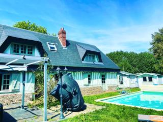 Beautiful Normandy Longere, billiards, heated pool - 0