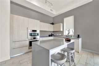 Oceanfront Escape with Resort-Style Amenities - 6