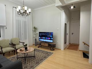 Sea & Stone House - 7