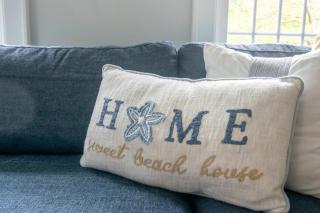 Minutes to Nantucket Sound Beaches - 3