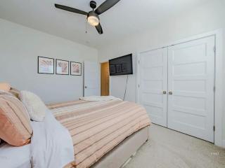 Townhome close to Zion Bryce & Grand Canyon - 2