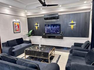 Luxury 2 bedroom in heart of isb - Islamabad - 0