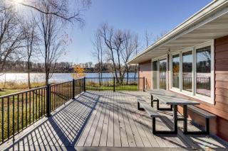 South Long Lake Home w/ Yard: Pets Welcome! - 8