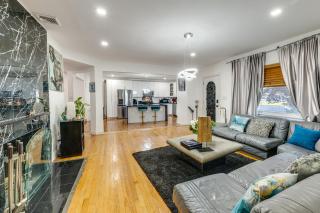 8 Mi to Jones Beach State Park! Cozy Home w/ Porch - 6
