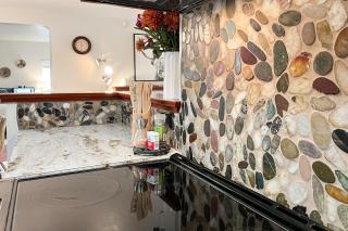 12th Street Retreat - 8