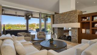 Elegant Palm Desert Escape w Pool Casita Outdoor Lounge The Giraffe View House at The Reserve - 8