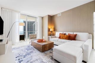 Luxury Oceanview Condo at Lyfe Resort - STEPS TO THE OCEAN, HOT TUB AND ROOFTOP POOL - 1