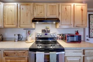 Close to Hot Minerals Soak! Glacier NP Stopover - 5