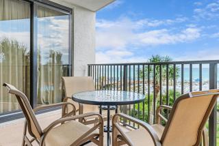 Beachside One 4033 - 7