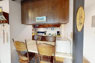 Hidden Valley 14 B - 4