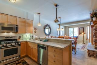 Mammoth Green 110 - 1