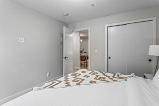 Spacious 3BR Haven in Scenic Canmore - 2