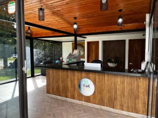 Hotel & Golf Isak Aeropuerto - 9