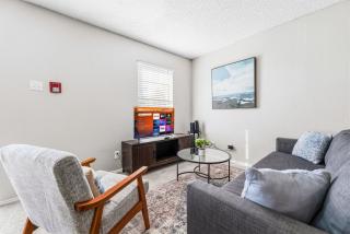 Sleek 2BR Stay with Pool, Gym, and Modern Comforts - 6