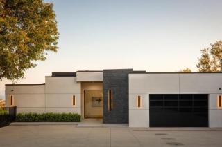 Malibu Coastal Paradise with Pool, Spa and Tennis Court - 1