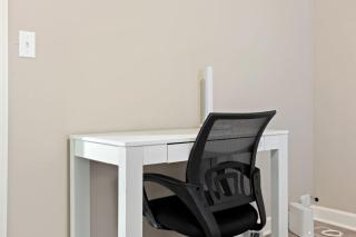 Chic Boho Retreat Near Downtown - 4