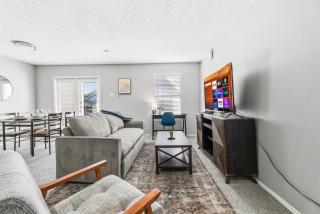 Fresh 2BR Escape with Pool and Fitness Amenities - 5