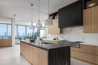 Luxury Beachfront Villa W. Stunning Pacific Views - 5