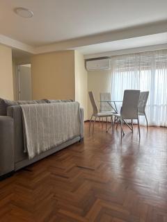 Av Poeta Lugones - Nueva Córdoba - 4