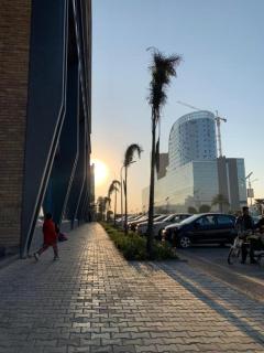 Luxury 2-Bedroom Apartment with Balcony Skypark One Gulberg Greens Islamabad - 8