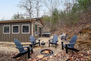 Whiskey Duo 2 Cabins SidebySide HotTubs Firepit - 9