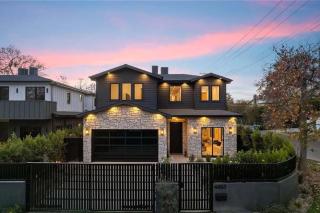 Stunning 5BR in Studio City W. Pool, and Jacuzzi - 9