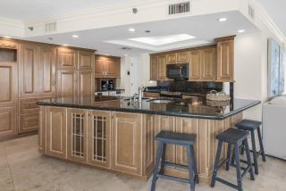 Beachside Two 4305 - 7