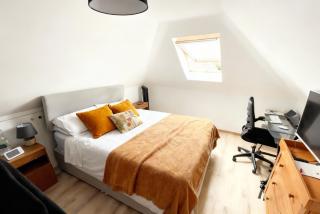 NexStay Bournemouth Retreat 5 Bed Luxe Bungalow - 4