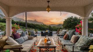 Private Malibu Escape w Guest House Fire Pits Mountain Views The Malibu Retreat by AvantStay - 8