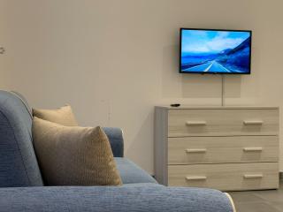 Sliema Unique 4 Bedroom Townhouse Off The Beach - 1