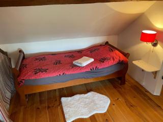 Family Cottage 4-6p with AC, Pool and Sauna - 1