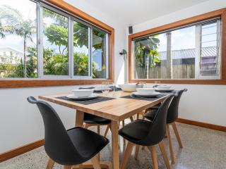 Summer Palms - Tairua Holiday Home - 4